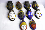 Masque passeport coloré en argile