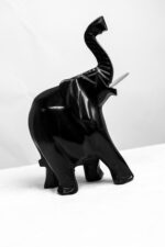 Gros éléphant en bois d'ébène – Image 5
