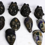 Masque en argile terne et frappant